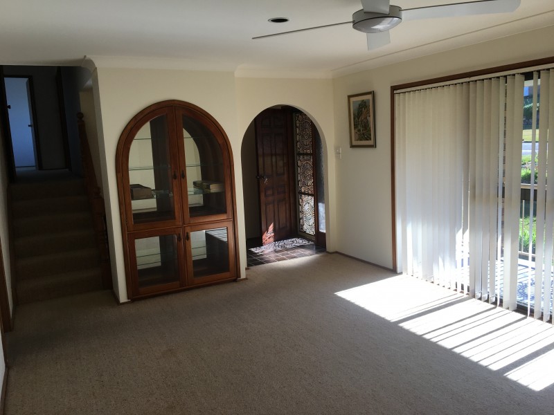 34 Alkrington Avenue, Fishing Point NSW 2283