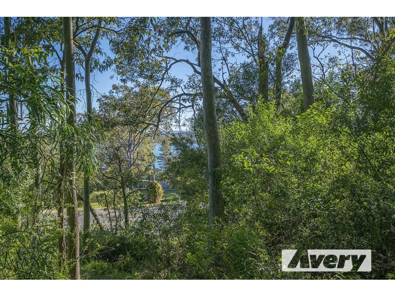 214 Coal Point Road, Coal Point NSW 2283