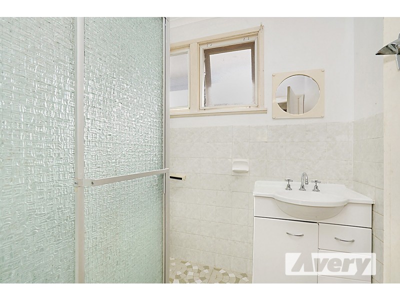 252 Coal Point Road, Coal Point NSW 2283