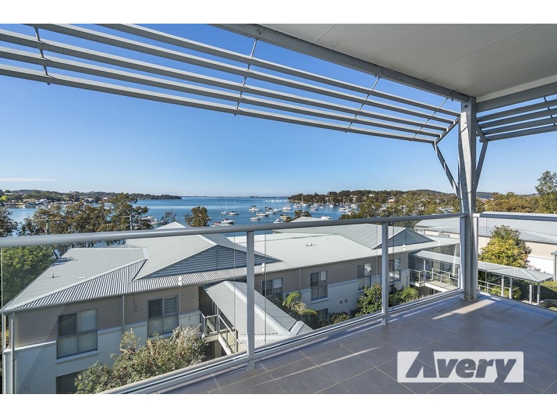 52/11 Dobell Drive, Wangi Wangi NSW 2267