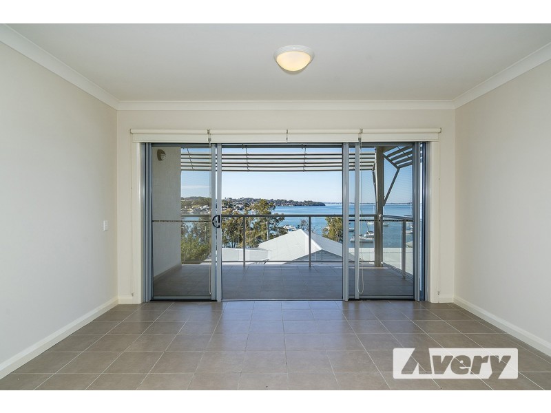52/11 Dobell Drive, Wangi Wangi NSW 2267