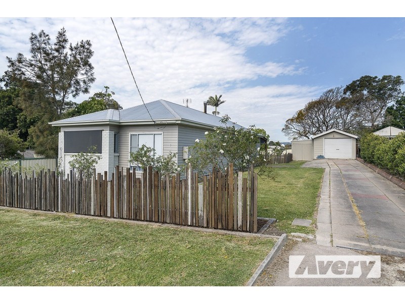 2 North Street, Teralba NSW 2284