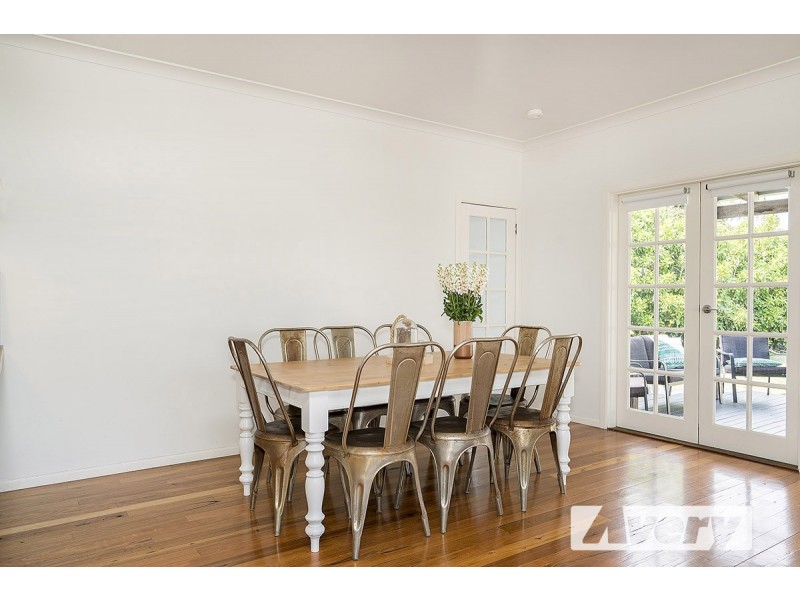 2 North Street, Teralba NSW 2284