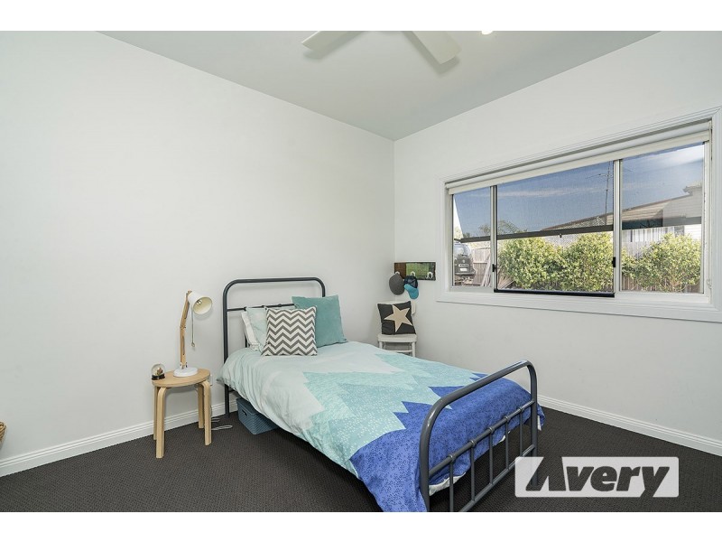 2 North Street, Teralba NSW 2284