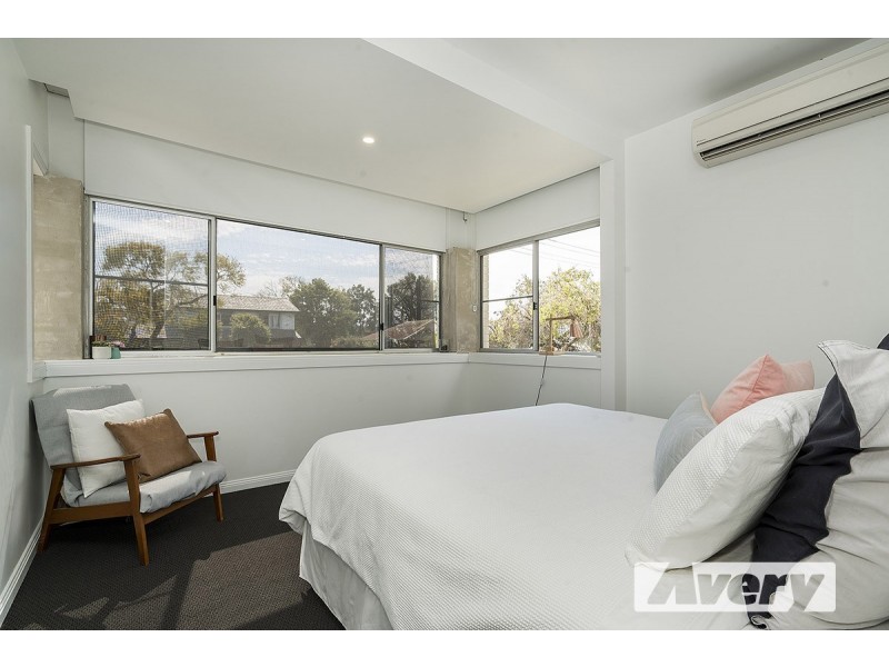 2 North Street, Teralba NSW 2284
