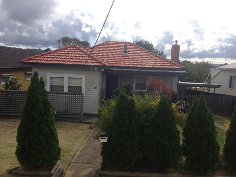 25 Fourth Street, Booragul NSW 2284