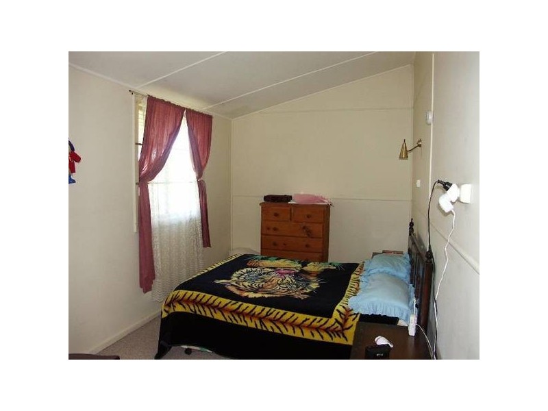 1 Lake STREET, Bolton Point NSW 2283