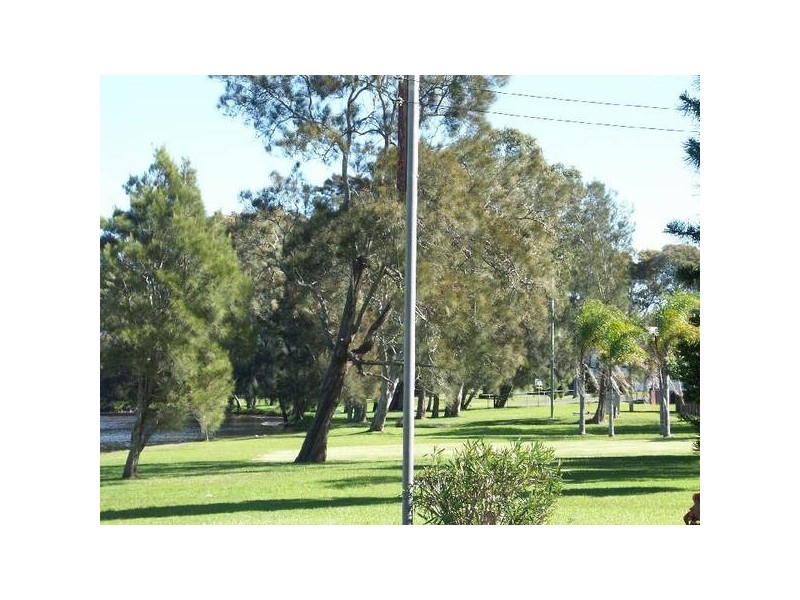 1 Lake STREET, Bolton Point NSW 2283