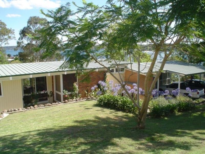 5 Alkira STREET, Coal Point NSW 2283