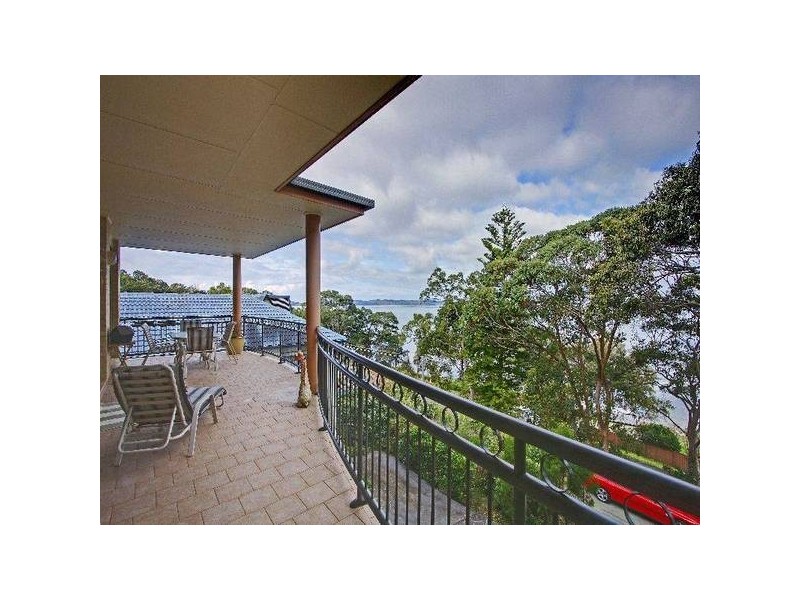61 Beach ROAD, Wangi Wangi NSW 2267