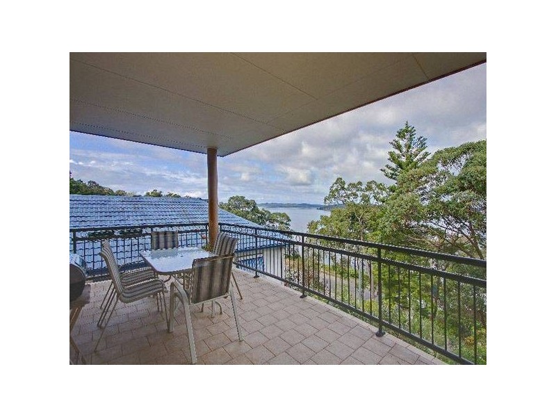 61 Beach ROAD, Wangi Wangi NSW 2267