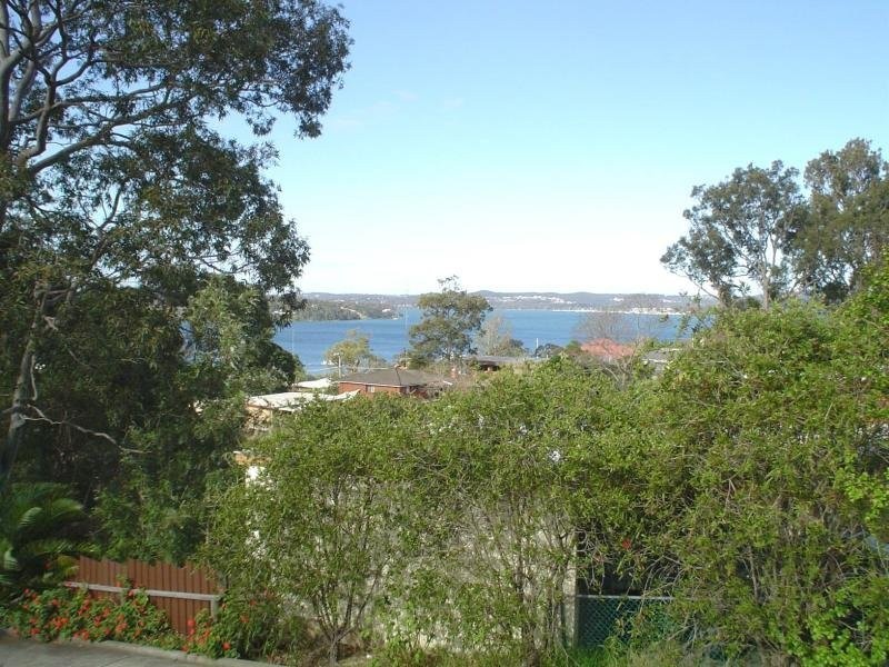 2/231 Excelsior Parade, Toronto NSW 2283