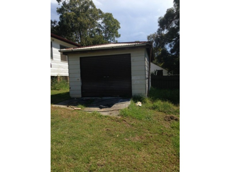 7 MACQUARIE STREET, Bolton Point NSW 2283