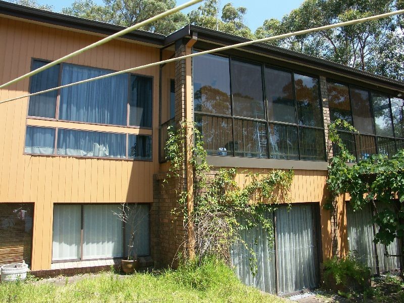 27 Sunlight Parade, Fishing Point NSW 2283
