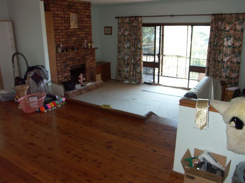 27 Sunlight Parade, Fishing Point NSW 2283