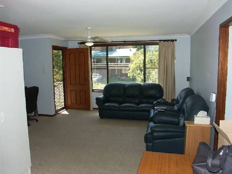 17 Southern Cross Drive, Woodrising NSW 2284