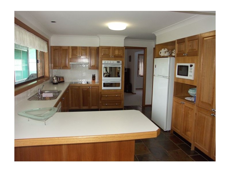28 Kilaben Road, Kilaben Bay NSW 2283