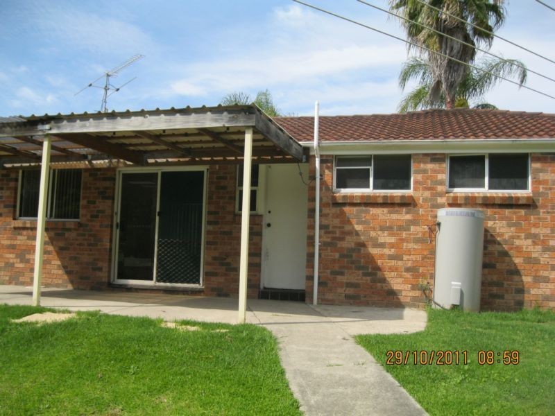 8 Vim Close, Woodrising NSW 2284