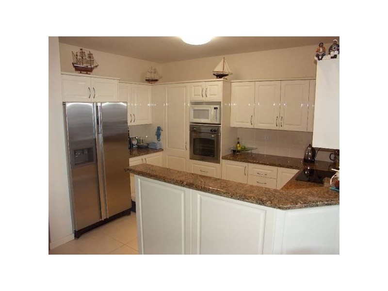 2/8 Ambrose Street, Carey Bay NSW 2283