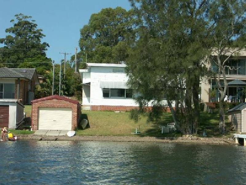 265 Coal Point Road, Coal Point NSW 2283