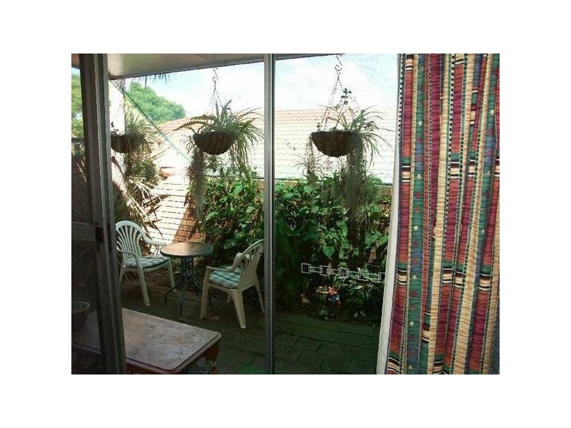 2/4 Bay Street, Toronto NSW 2283