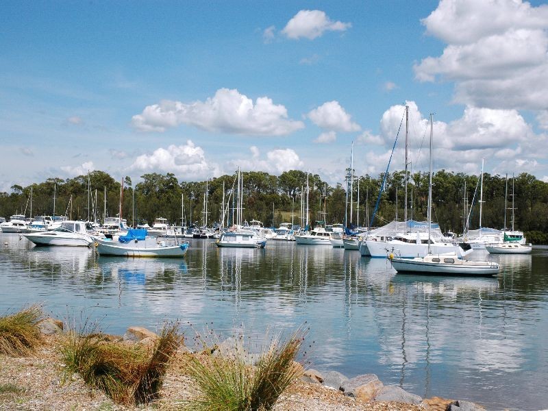 2 Nanda Street, Marmong Point NSW 2284