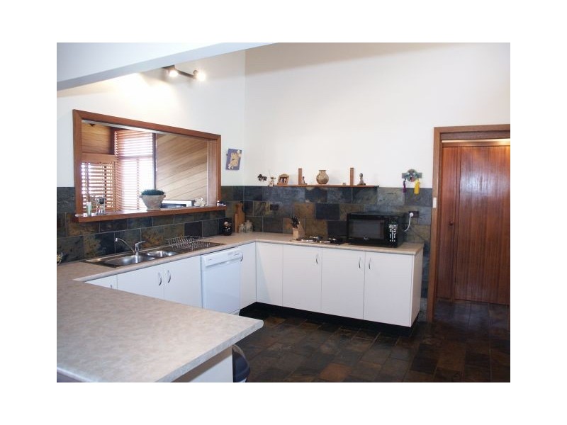 26 Robey Road, Coal Point NSW 2283