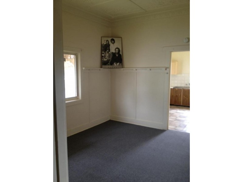 83 The Boulevarde, Toronto NSW 2283