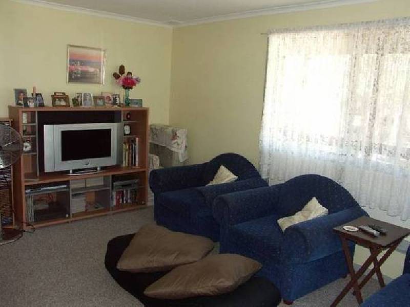 7 Threlkeld Drive, Bolton Point NSW 2283