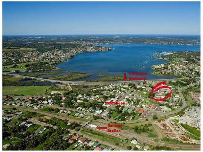 2/11 Cumberland Street, Teralba NSW 2284