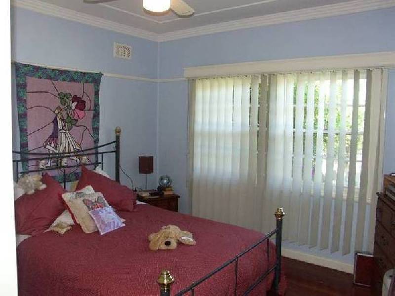 39 Ambrose Street, Carey Bay NSW 2283