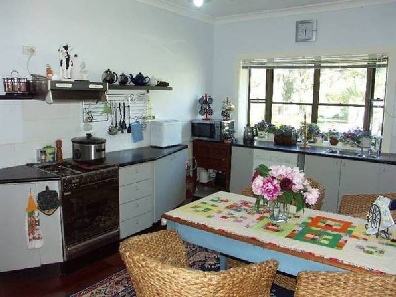 39 Ambrose Street, Carey Bay NSW 2283