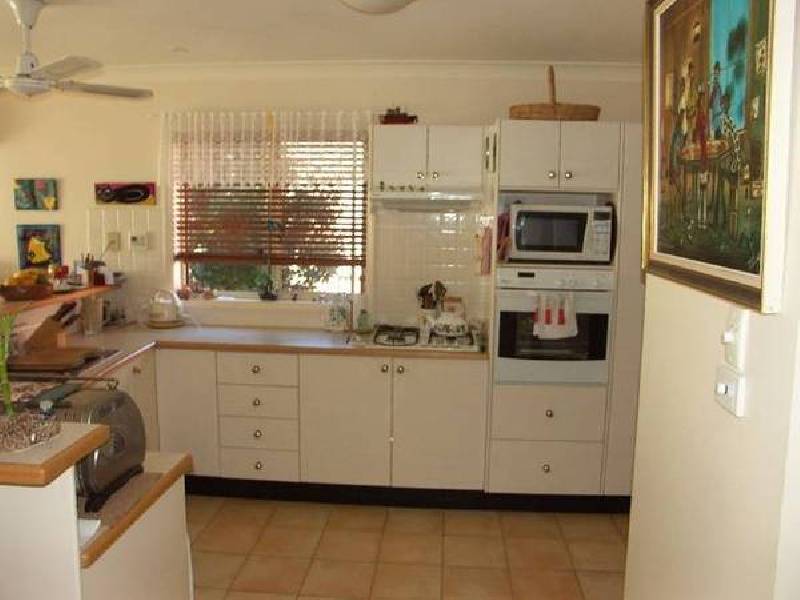 Brighton Avenue, Toronto NSW 2283