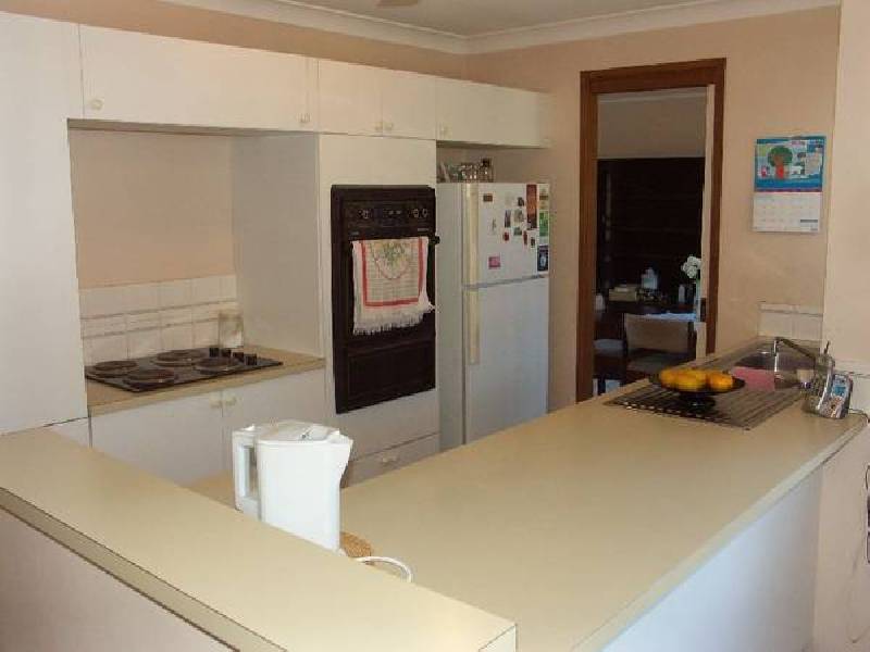 8 Nigel Place, Carey Bay NSW 2283