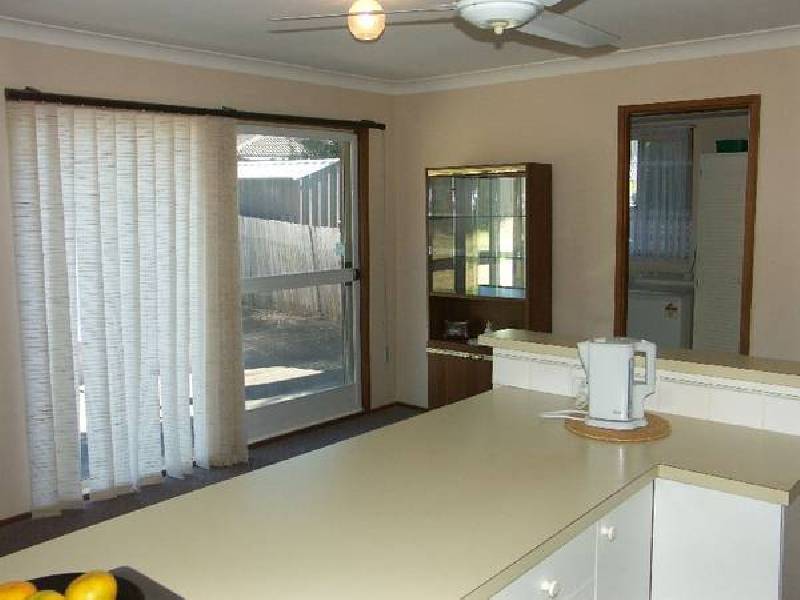 8 Nigel Place, Carey Bay NSW 2283