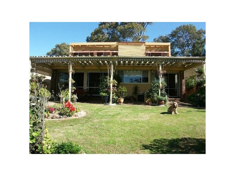 Skye Point Rd, Coal Point NSW 2283