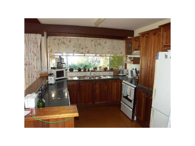 Skye Point Rd, Coal Point NSW 2283
