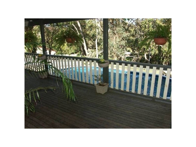 Threlkeld Drive, Bolton Point NSW 2283