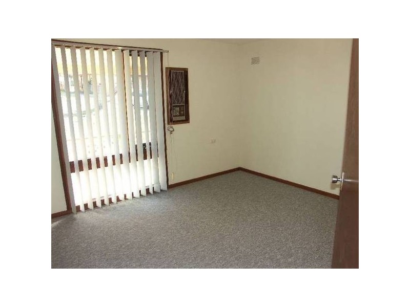 Aldinga Close, Toronto NSW 2283