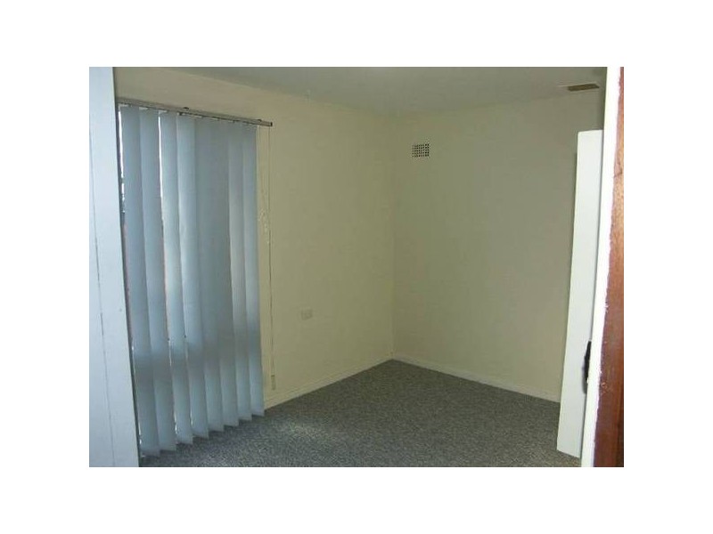 Aldinga Close, Toronto NSW 2283