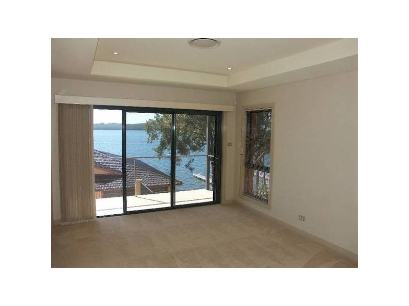 3/43-45A Excelsior Parade, Carey Bay NSW 2283
