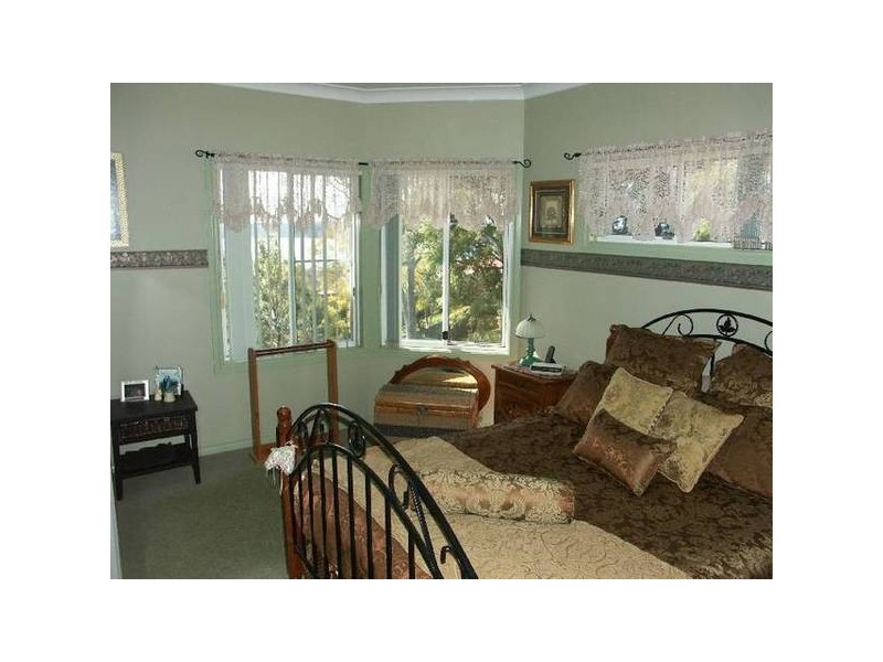 225 Excelsior Parade, Toronto NSW 2283