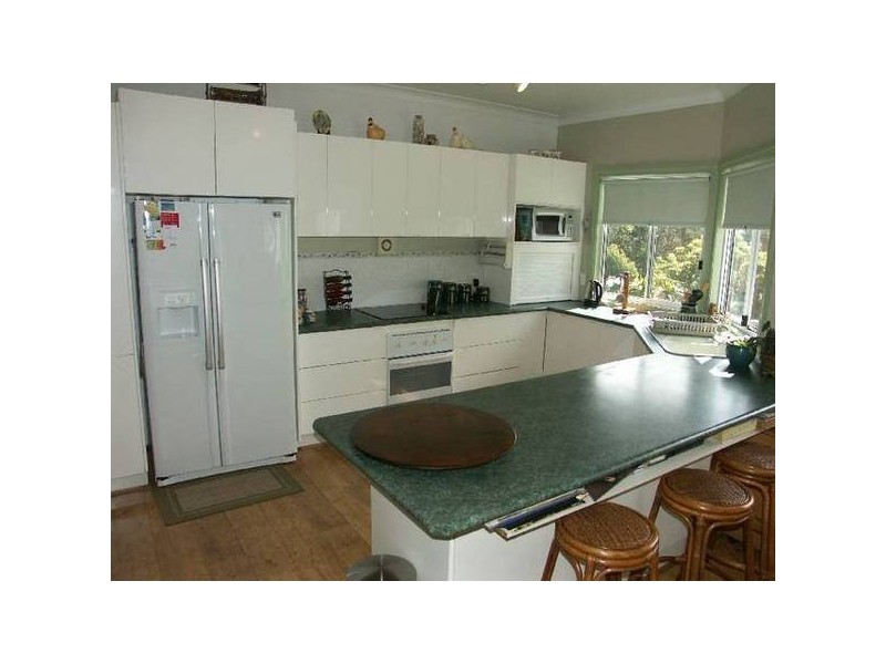 225 Excelsior Parade, Toronto NSW 2283