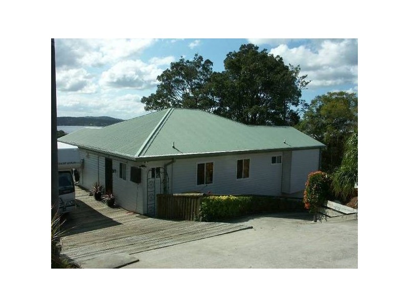 225 Excelsior Parade, Toronto NSW 2283