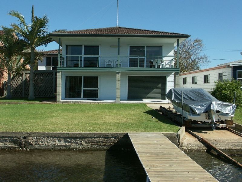 5 Glen Cory Avenue, Buttaba NSW 2283