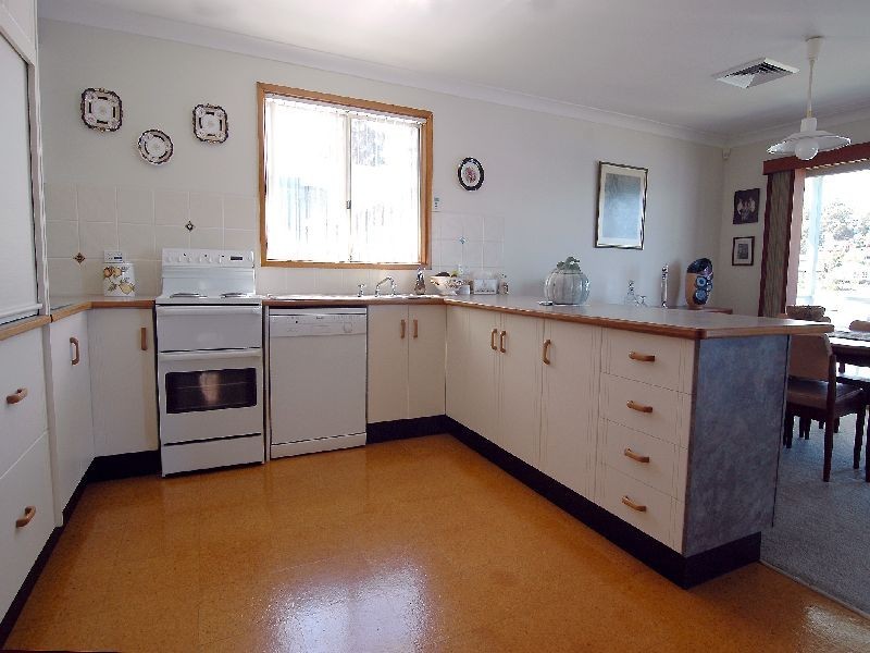 5 Glen Cory Avenue, Buttaba NSW 2283