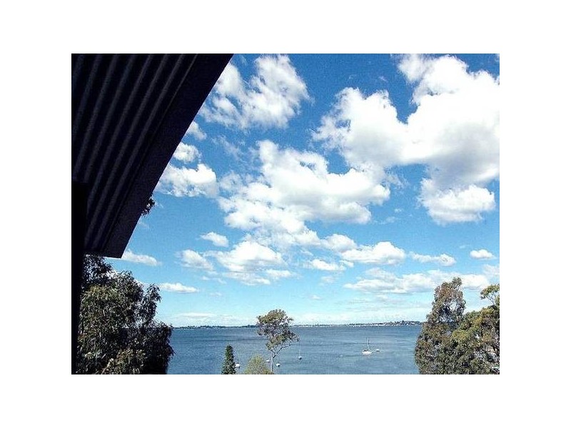 5 Rofe Street, Coal Point NSW 2283