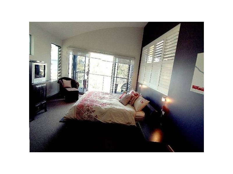 5 Rofe Street, Coal Point NSW 2283