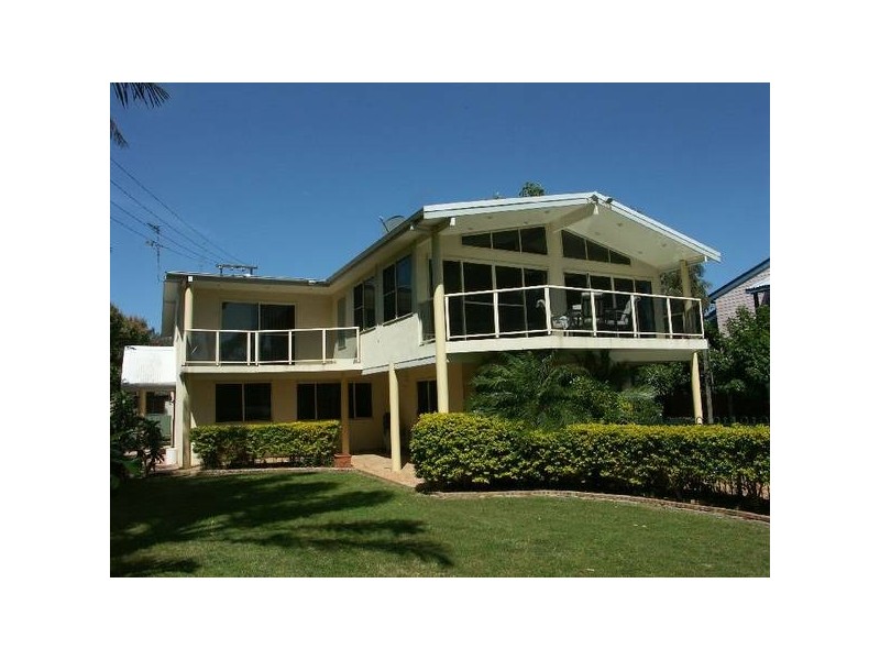 165 Bay Road, Bolton Point NSW 2283