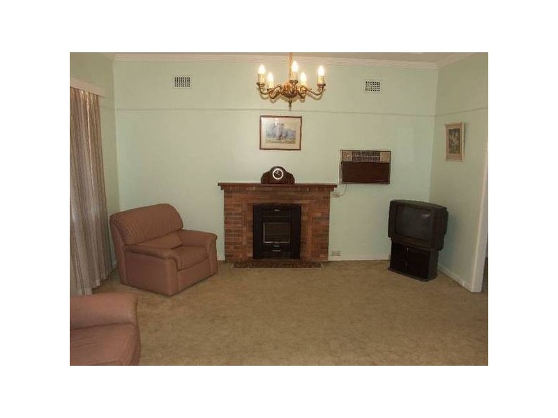 106 Toronto Road, Booragul NSW 2284